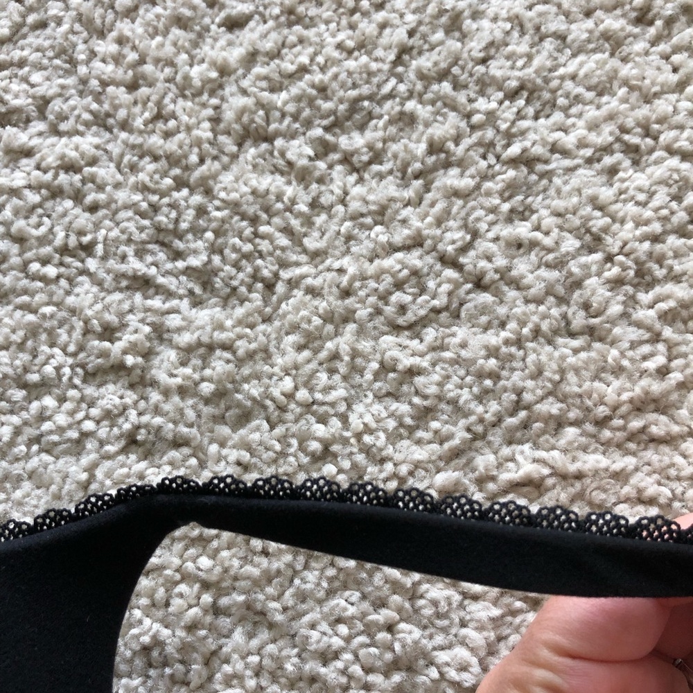 Victoria Secret Bra - Picture 5 of 5